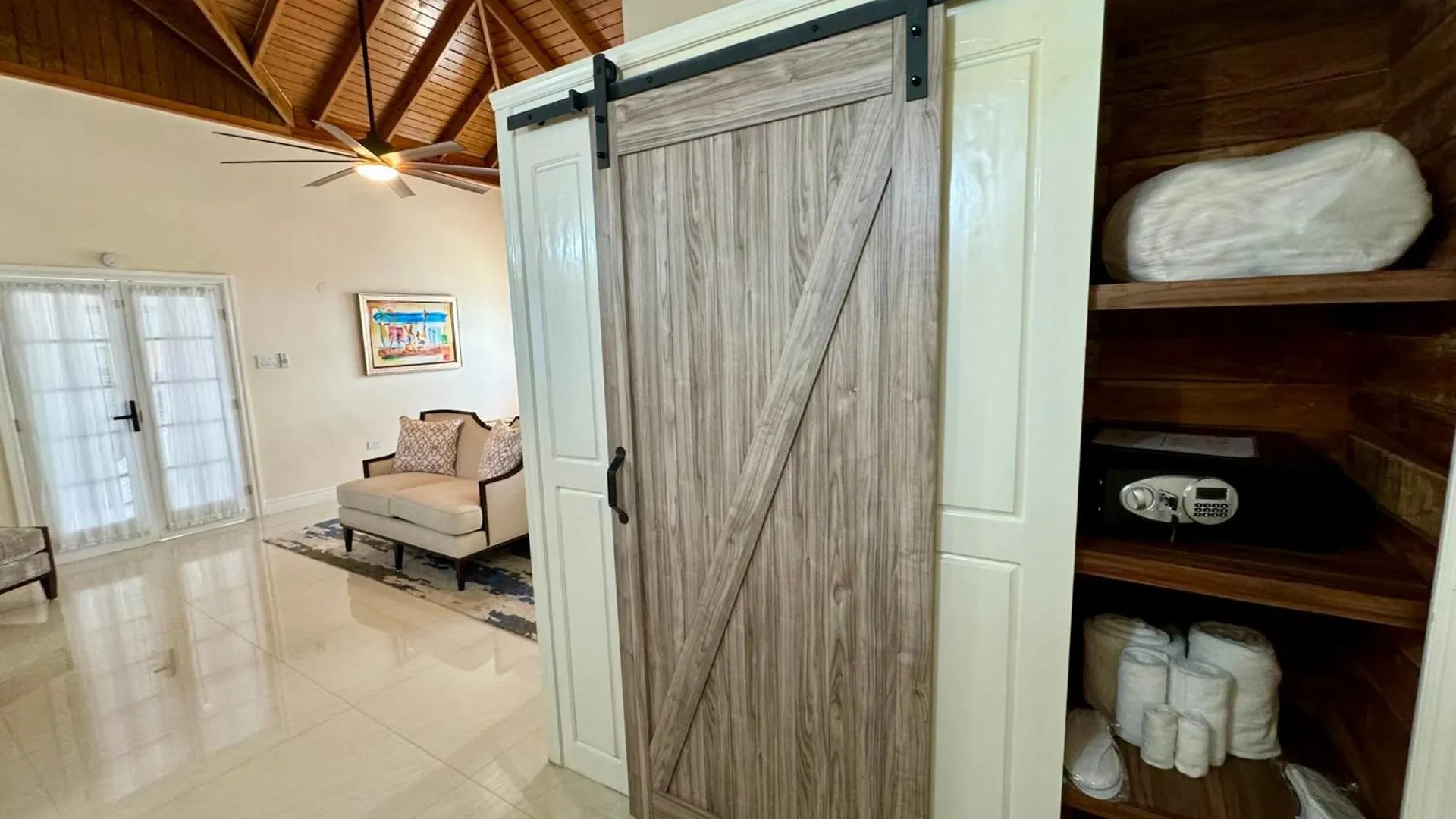 Hospitality Expert Bts 2 - Pool Beach & Chef Montego Bay Hébergement de vacances